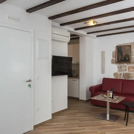 & Verdi Guest house